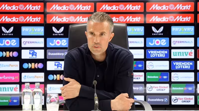 Van Persie gaat voor FC Twente - NEC zitten: 'Hoop op een gelijkspel'