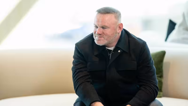 Rooney backs Bruno for Player of the Year