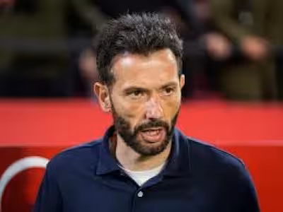 Valencia Fc held 1-1 at half as Diego López fires Mestalla strike on Matchday 36
