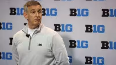 Football 24 Drive Gains Steam as Big Ten Coaches Vote 18-0 for 24-Team Playoff