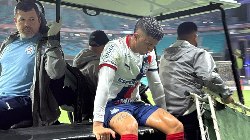 Bahia Vs Botafogo: Kike Olivera Substituted at 24' After Right-Foot Stomp