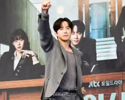 Reborn Rookie: Lee Jun-young Trains as Soul-Swapped Soccer Player Ahead of May 30