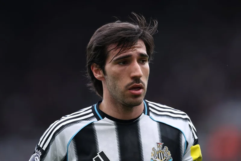 Sandro Tonali eyed by Arsenal as midfield priority, threatening Lewis-Skelly's place